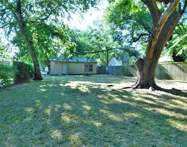 1014 Peak Street - Photo Thumbnail 24