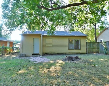 1014 Peak Street - Photo Thumbnail 21