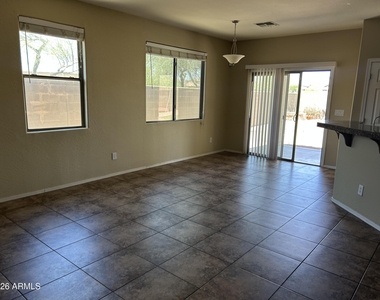 3878 W Ashton Drive - Photo Thumbnail 7