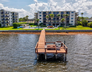 1204 S Lake Drive E - Photo Thumbnail 19