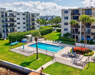 1204 S Lake Drive E - Photo Thumbnail 18