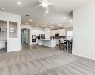 3508 Westerly Lane - Photo Thumbnail 13