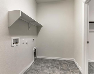 3508 Westerly Lane - Photo Thumbnail 20