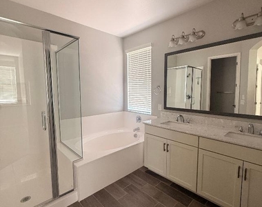 3439 W Oil Well Road - Photo Thumbnail 7
