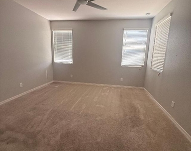3439 W Oil Well Road - Photo Thumbnail 5