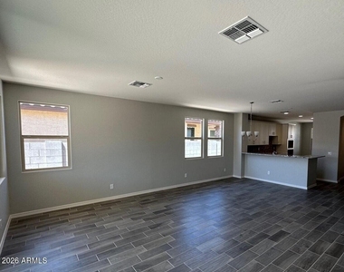 3439 W Oil Well Road - Photo Thumbnail 2
