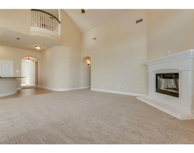 829 Mist Flower Drive - Photo Thumbnail 3
