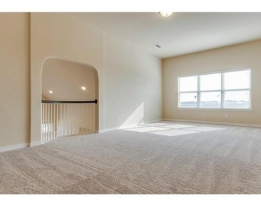 829 Mist Flower Drive - Photo Thumbnail 21