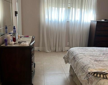 2801 Somerset Dr Drive - Photo Thumbnail 14