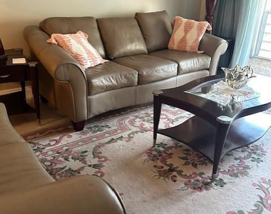2801 Somerset Dr Drive - Photo Thumbnail 2