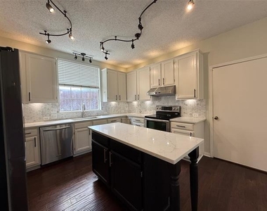 10700 Jackson - Photo Thumbnail 3