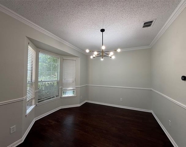 10700 Jackson - Photo Thumbnail 5