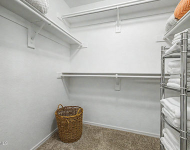 9625 W Taro Lane - Photo Thumbnail 33
