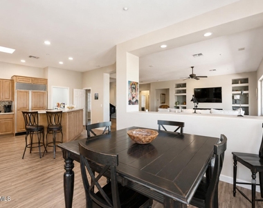 41705 N Maidstone Court - Photo Thumbnail 8