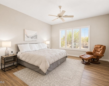 41705 N Maidstone Court - Photo Thumbnail 4