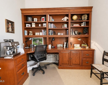 41705 N Maidstone Court - Photo Thumbnail 15
