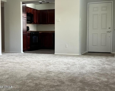 5122 E Shea Boulevard - Photo Thumbnail 1