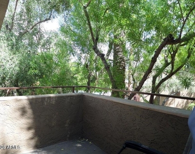 5122 E Shea Boulevard - Photo Thumbnail 2
