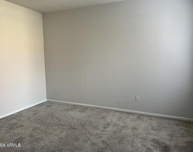5122 E Shea Boulevard - Photo Thumbnail 7