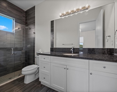 7336 Sisken Terrace - Photo Thumbnail 22