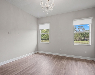 7336 Sisken Terrace - Photo Thumbnail 27