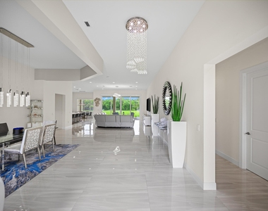 7336 Sisken Terrace - Photo Thumbnail 5