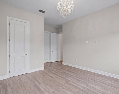 7336 Sisken Terrace - Photo Thumbnail 26