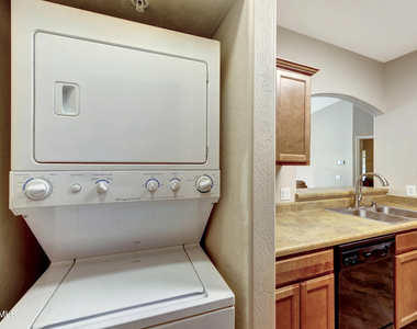 2950 W Louise Drive - Photo Thumbnail 29