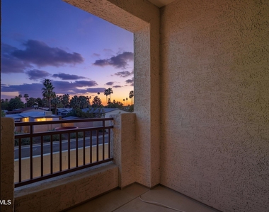 2402 E 5th Street - Photo Thumbnail 42