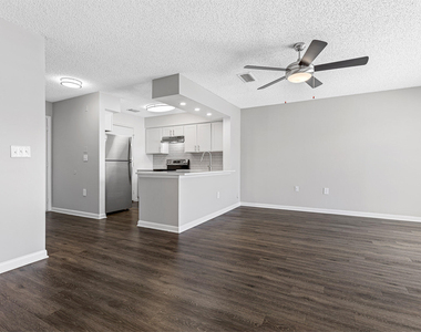 17900 Ne 31st Court - Photo Thumbnail 11