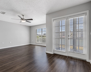 17900 Ne 31st Court - Photo Thumbnail 19
