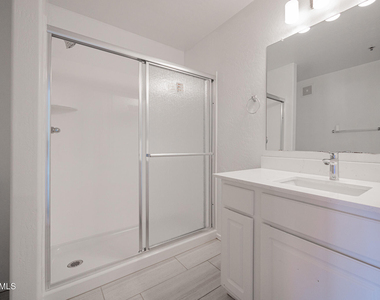1287 N Alma School Road - Photo Thumbnail 12