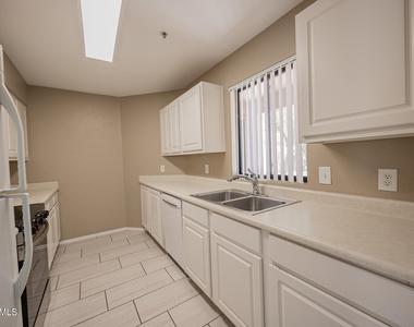 1287 N Alma School Road - Photo Thumbnail 10