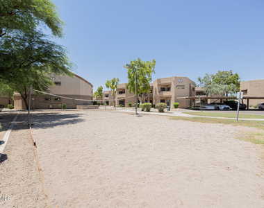 1287 N Alma School Road - Photo Thumbnail 19