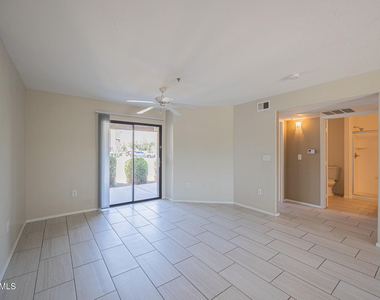1287 N Alma School Road - Photo Thumbnail 8