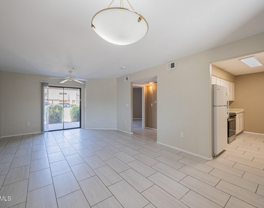 1287 N Alma School Road - Photo Thumbnail 4
