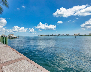 2650 Lake Shore Drive - Photo Thumbnail 29