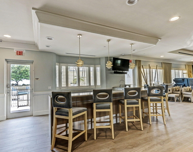 2650 Lake Shore Drive - Photo Thumbnail 62
