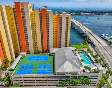 2650 Lake Shore Drive - Photo Thumbnail 64
