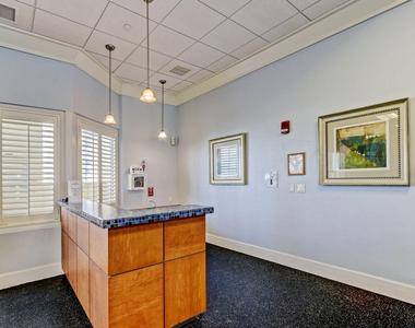 2650 Lake Shore Drive - Photo Thumbnail 53