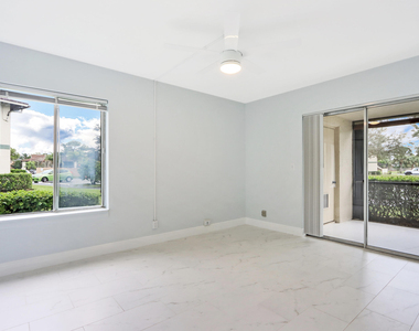 6313 Chasewood Drive - Photo Thumbnail 7