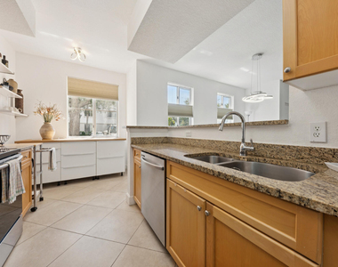 11022 Legacy Drive - Photo Thumbnail 5