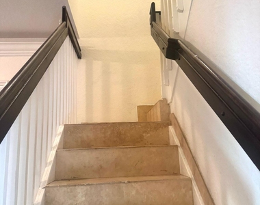 103 Monterey Bay Drive - Photo Thumbnail 12