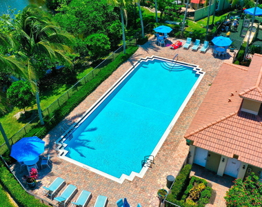 103 Monterey Bay Drive - Photo Thumbnail 25
