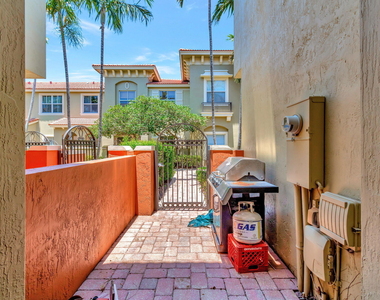 103 Monterey Bay Drive - Photo Thumbnail 35