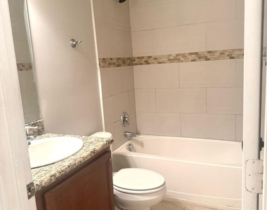 103 Monterey Bay Drive - Photo Thumbnail 20