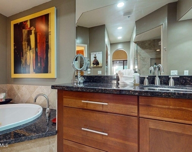 28514 N 101st Way - Photo Thumbnail 12