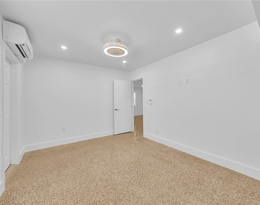 5122 Ne 19th Avenue - Photo Thumbnail 18