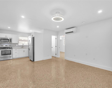 5122 Ne 19th Avenue - Photo Thumbnail 10