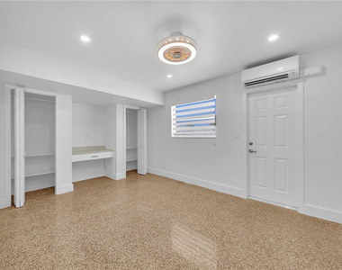 5122 Ne 19th Avenue - Photo Thumbnail 15